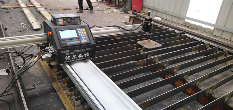 便攜式/龍門(mén)等離子切割機(jī)氣體的選擇要求